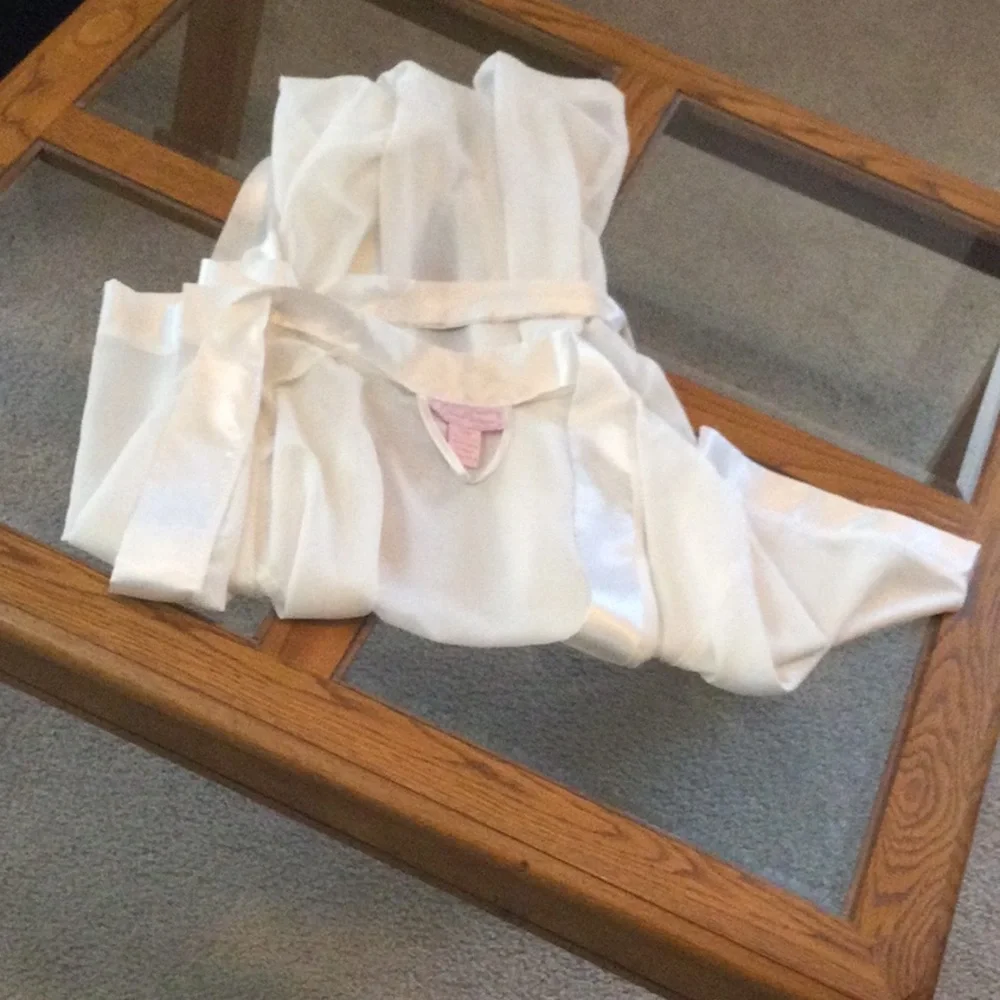 Dream Modes Robe - Picture 5 of 6